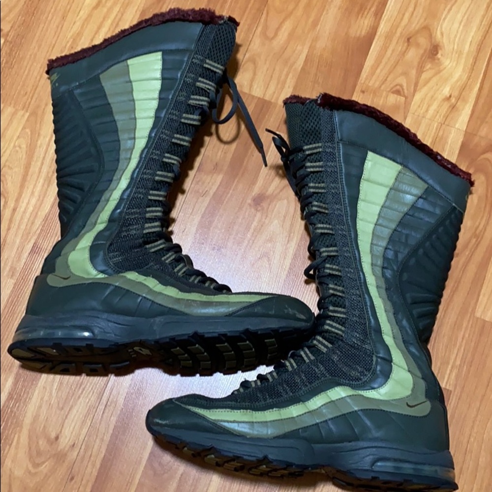 Nike Airmax Boots